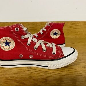 Converse Chuck Taylor’s All Star red canvas sneakers high top KIDS US 1